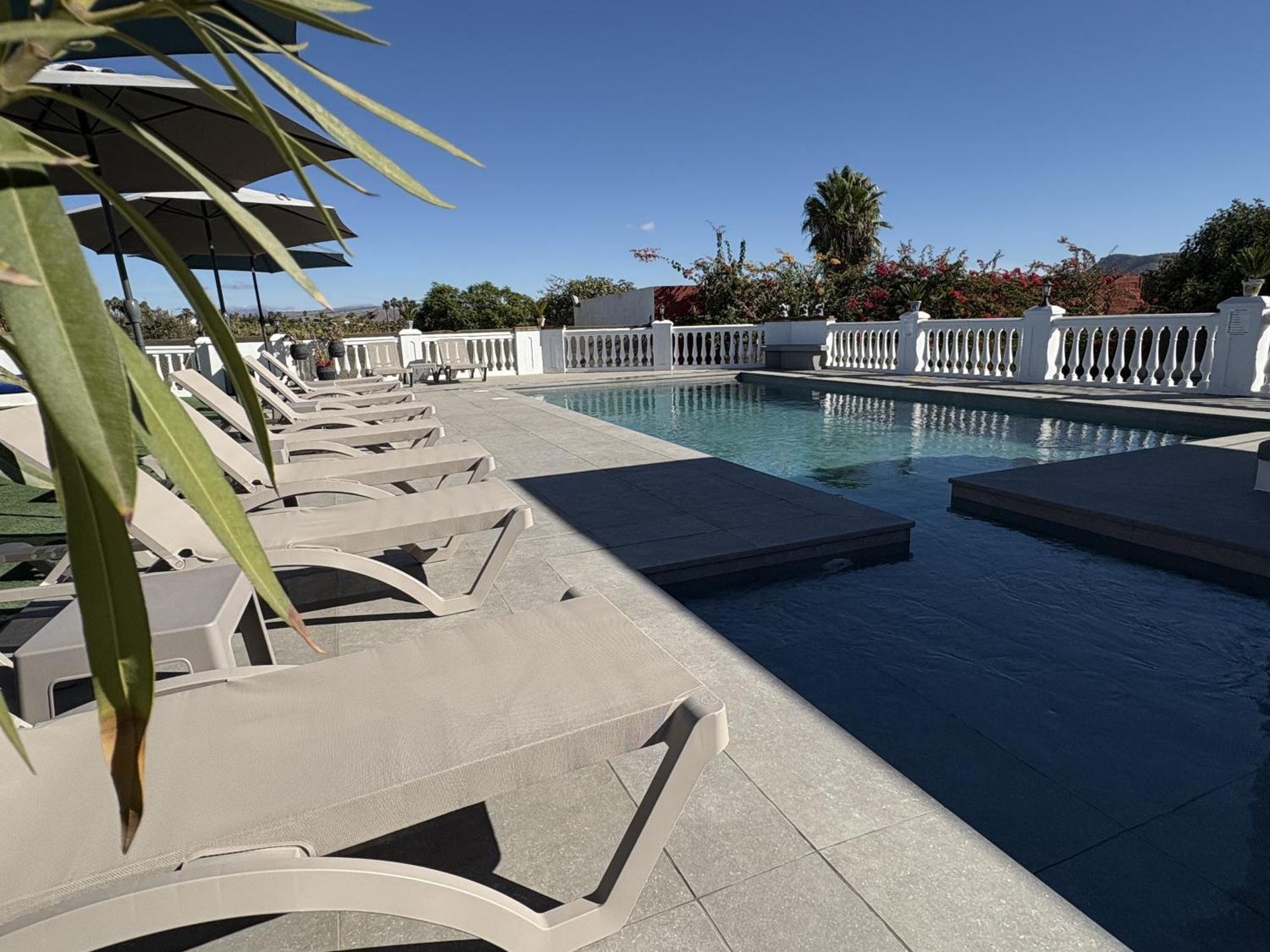 La Casa De Familia — Photos 2